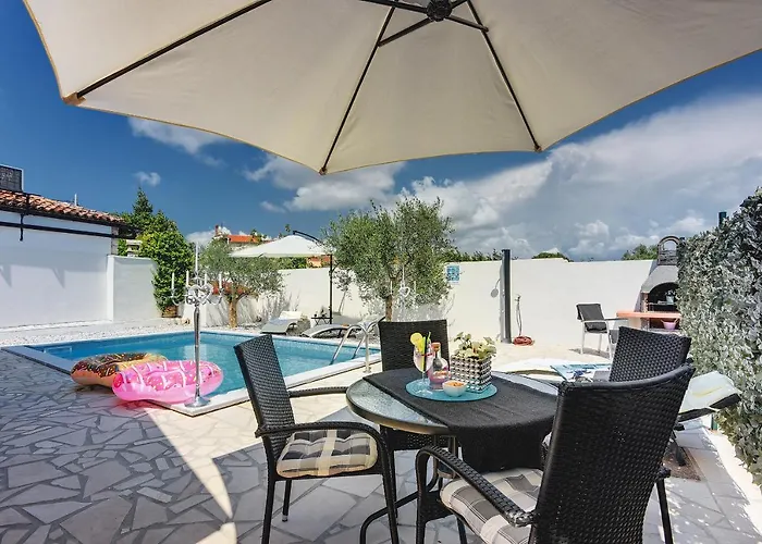 House Michelle 펜션 *